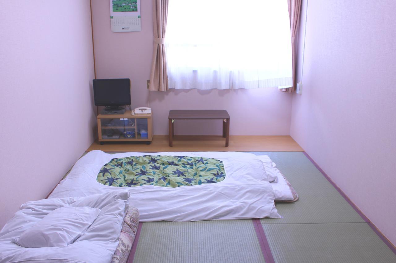 Fuji-Shi Business Hotel Furuiya Ryokan Фудзи Экстерьер фото